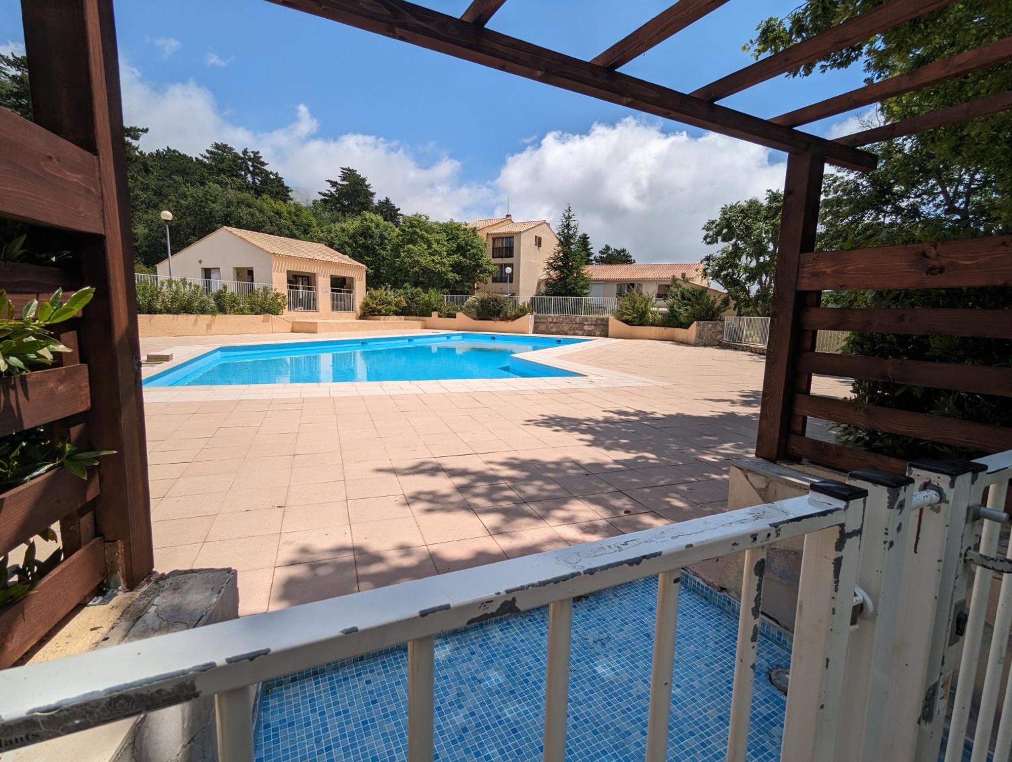 Evasion Au Calme - Maison Cosy Avec Piscine Et Tennis Saint-Vallier-de-Thiey Extérieur photo